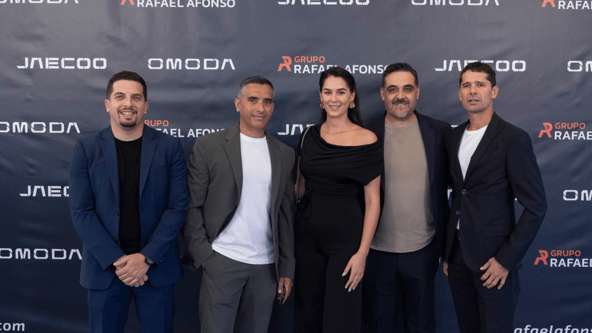 3COM Marketing asiste a la inauguración del primer concesionario Omoda & Jaecoo